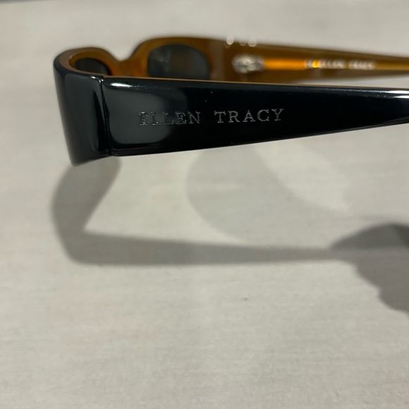 Ellen Tracy Vintage Sunglasses - Picture 4 of 5